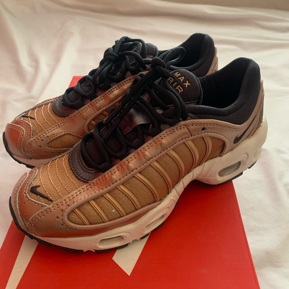 Nike Shoes - Nike Air Max Tailwind 4, Red Bronze, Wmns 6